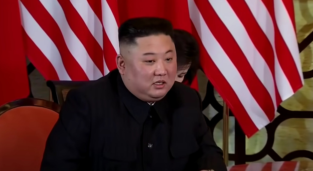RASKRSTILI SA KORONOM Kim Džong Un proglasio pobjedu nad kovidom 19