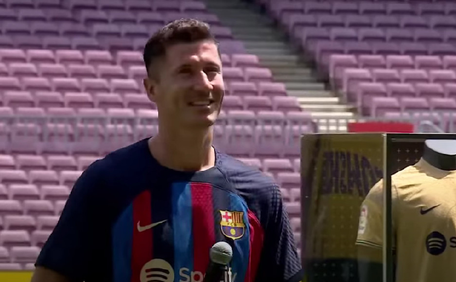 FEŠTA U BARSELONI Pun stadion dočekao Levandovskog, pao i Ibrahimovićev rekord!