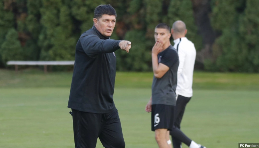 CRNO-BIJELI OTPUTOVALI NA MALTU: Gordan Petrić poveo 23 fudbalera