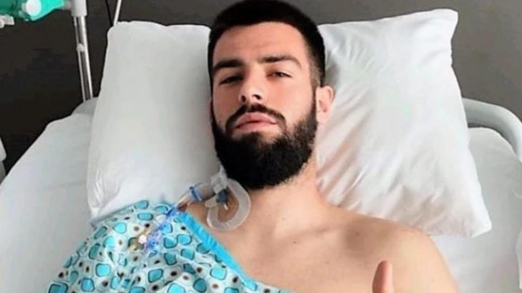ISTINSKI HEROJ! Fudbaler hrvatskog kluba donirao jetru majci