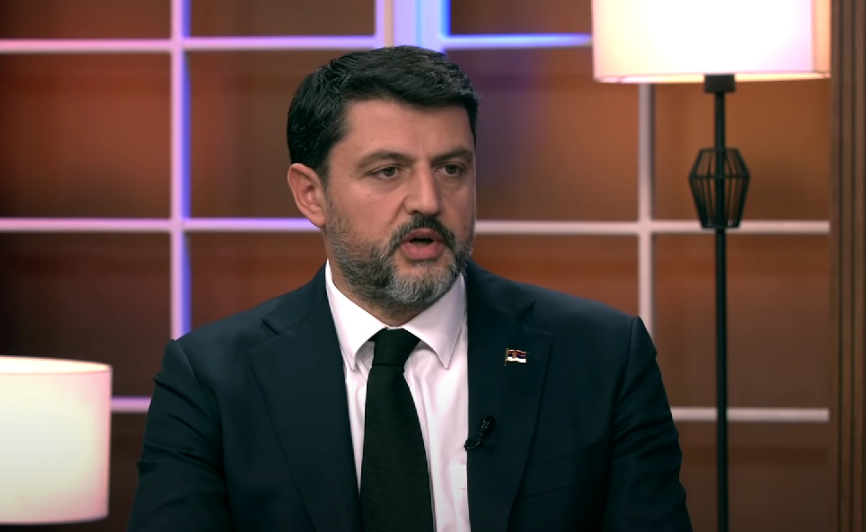 MUP poništio zabranu ulaska bivšem ambasadoru Srbije Vladimiru Božoviću u Crnu Goru