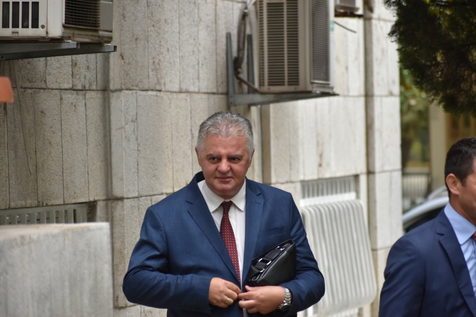 BOJOVIĆ: Katnić iz pozicije penzionera i dalje nesmetano nastavlja da krši zakon