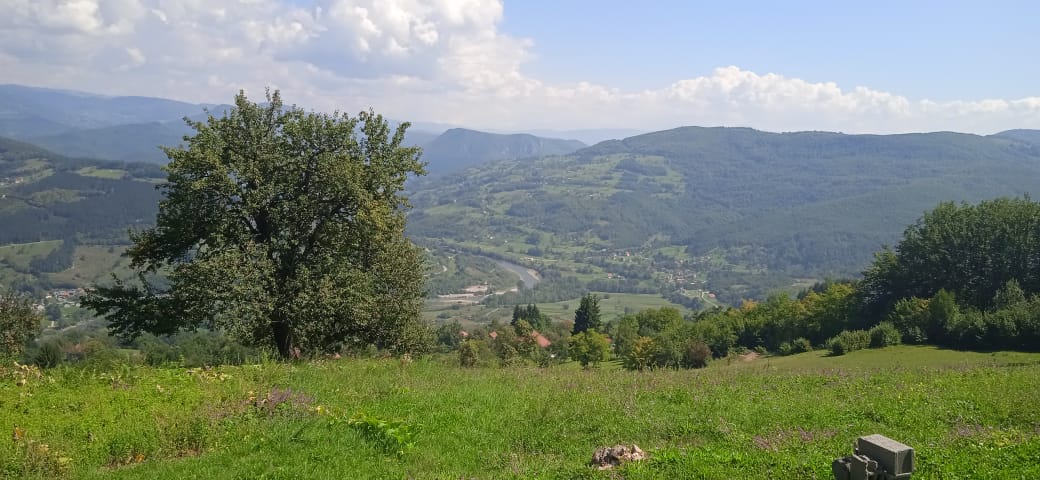 VRIJEME SJUTRA Pretežno sunčanom do 33 tepena
