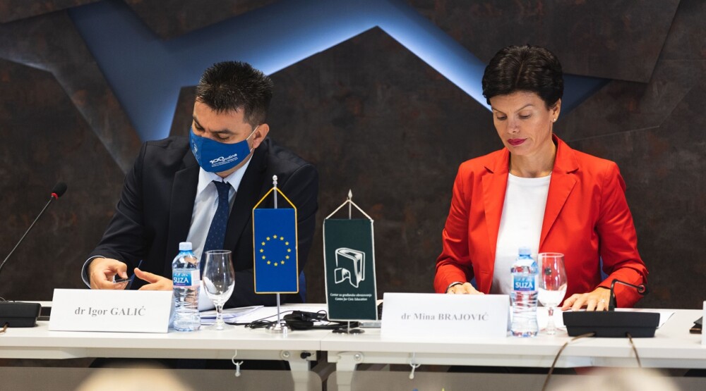 Zdravstveni sistem u borbi protiv KOVID-a – šta je učinjeno, a šta naučeno?
