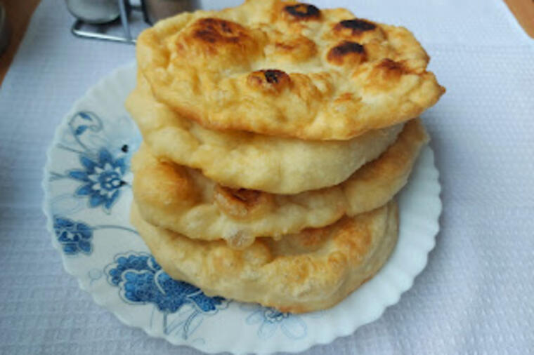 BRZE LEPINJE OD TIJESTA IZ KESE: Doručak ili večera, slatko ili slano jelo - odlučite sami!