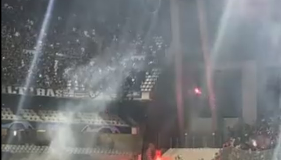 UEFA SPREMA NOVE KAZNE Sukobili se navijači Olimpika i Frankfurta (VIDEO)