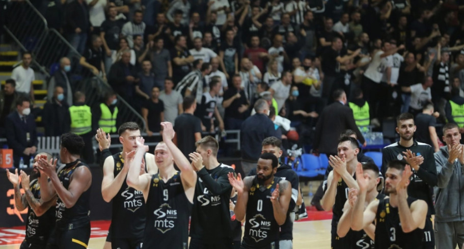 BLIŽI SE EVROLIGA: Partizan najmlađi tim, Zvezda među starijima