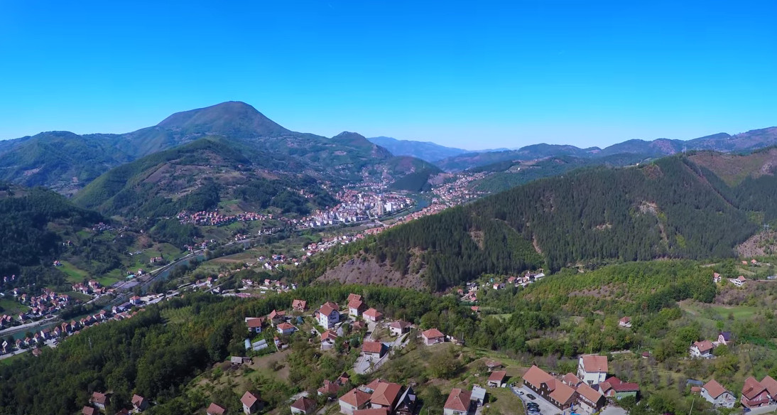 PROSLAVA SE PRETVORILA U DRAMU Snajka lupila šamar svekrvi, pa nastala opšta tuča