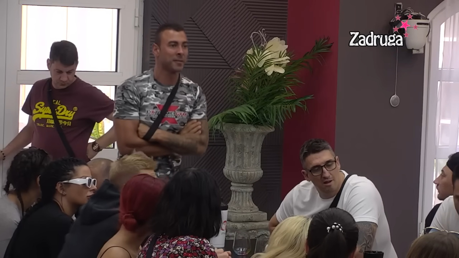 MATORA ŠVALERKA Uroš Ćertić izvređao majku Kije Kockar