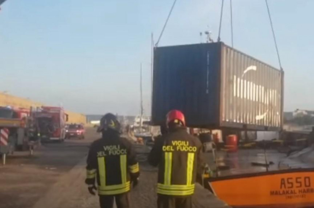 ITALIJA: Eksplozija na brodu koji je isplovio iz Bara, stradala tri člana posade