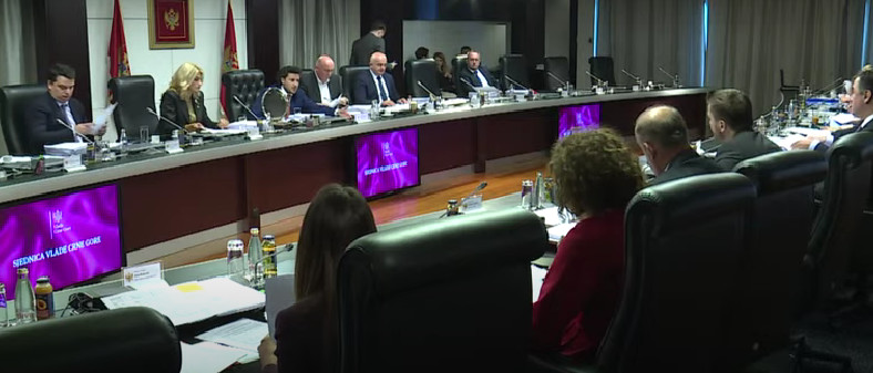 SJEDNICA VLADE  Dukaj: Naknade pripravnicima do kraja naredne sedmice