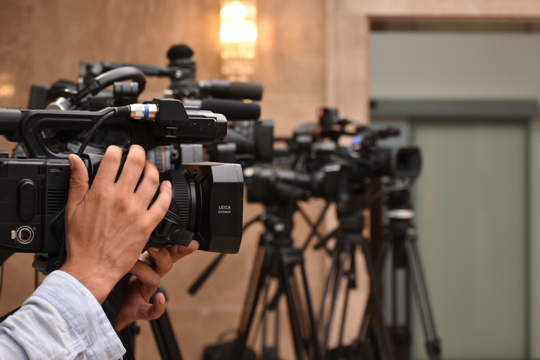 PODACI EVROPSKE KOMISIJE ZASTRAŠUJUĆI! Registrovano 24 napada na medije, bez pomaka u slučaju ubistva Jovanovića