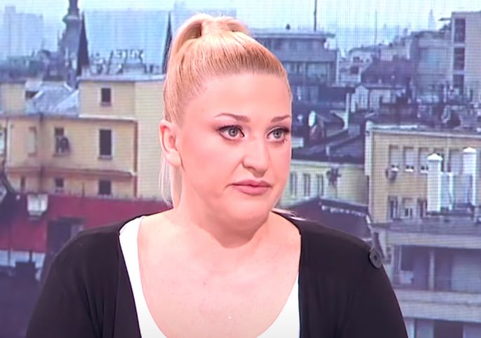 SKINULA SE U KUPAĆI Voditeljka pokazala obline nakon drastičnog mršavljenja (FOTO)