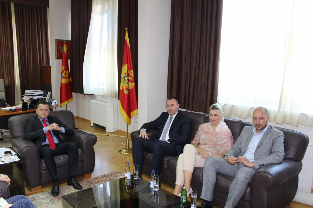 Vakcinacija djece preventivna mjera u cilju suzbijanja epidemije
