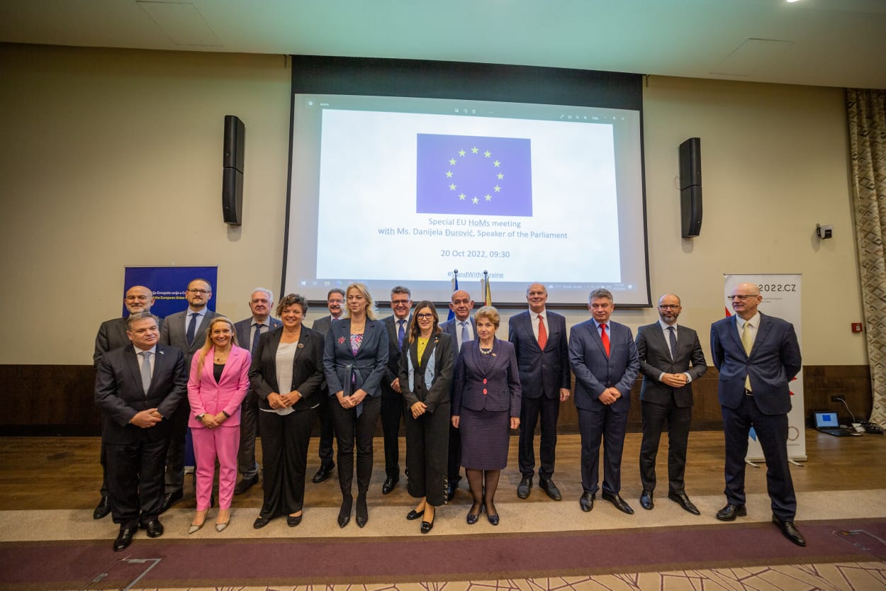 OANA KRISTINA POPA "Imenovanje članova Ustavnog suda od presudne važnosti"