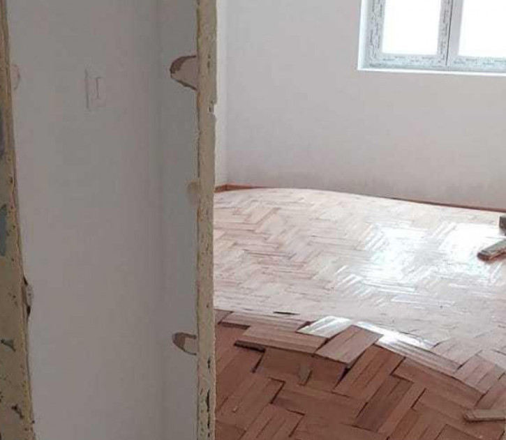 PLJUŠTE PRIJAVE Stanovi bez struje i vrata u Budvi