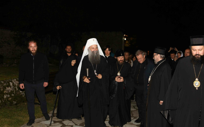 PATRIJARH PORFIRIJE STIGAO U PEĆKU PATRIJARŠIJU Sjutra ustoličenje u najsvetiji tron Arhiepiskopa pećkih i Patrijaraha srpskih