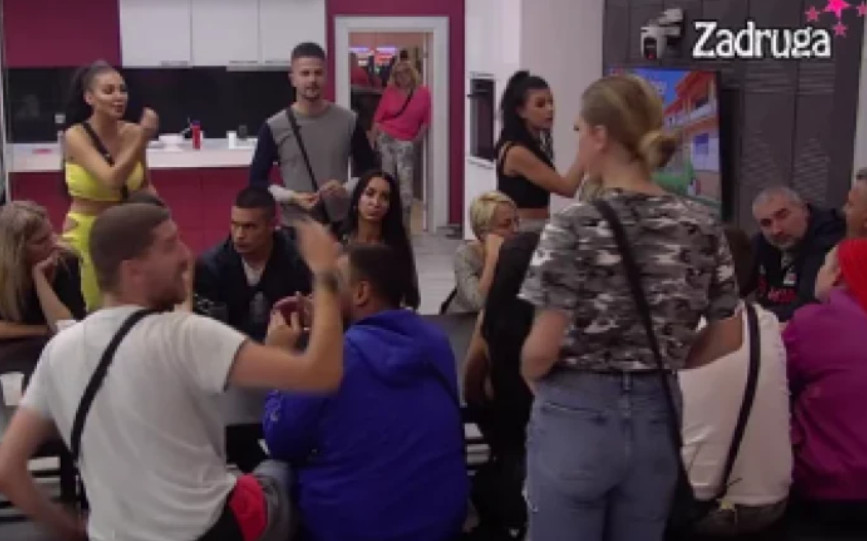 HAOS U KUĆI Anita isponižavala Maju, rekla da može Bilala da ima kada god hoće, Marinkovićeva joj nije ostala dužna