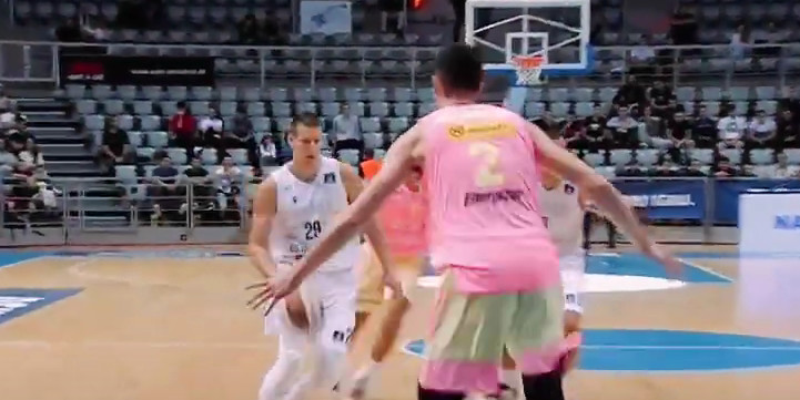 NAJZASLUŽNIJI ZA TRIJUMF ZADRA: Luka Božić protiv Mege obilježio kolo AdmiralBet ABA lige