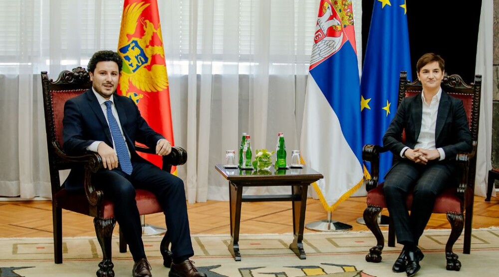 Abazović čestitao Brnabić: Nastavljamo da otvaramo nove perspektive saradnje u cilju jačanja međudržavnih veza