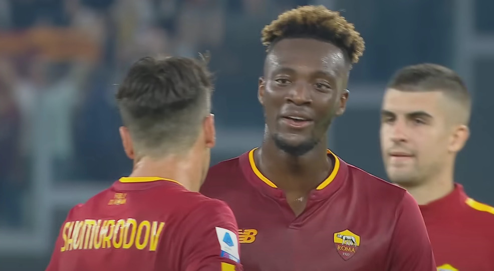 ROMA SLAVILA SA IGRAČEM VIŠE ''Vučica'' slomila uporni Leće, Dibala riješio meč sa penala