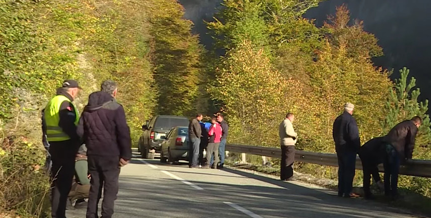 TRAGA SE ZA JOŠ JEDNIM DJETETOM: U Mojkovcu dan žalosti povodom nesreće u kanjonu Tare