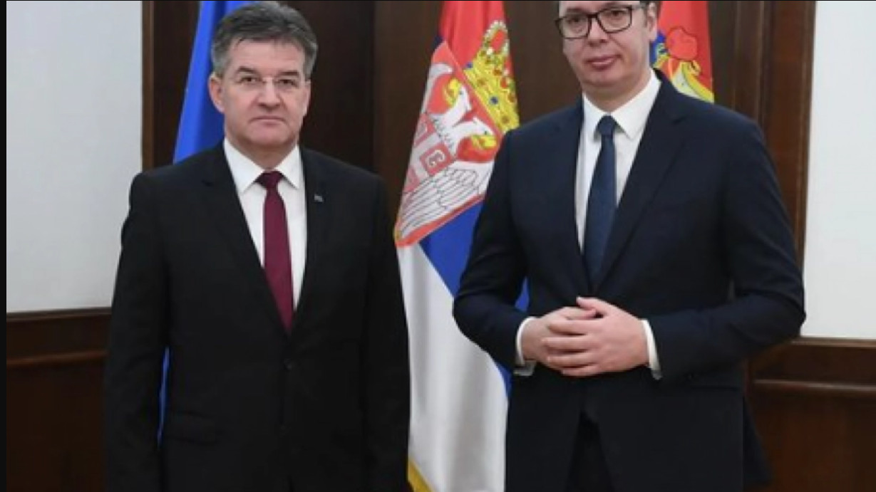 VUČIĆ POSLE SASTANKA SA LAJČAKOM Razgovarali smo o dešavanjima na KiM