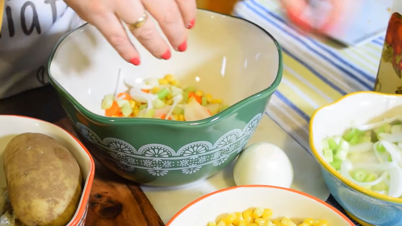 Posna ruska salata sa lažnim majonezom