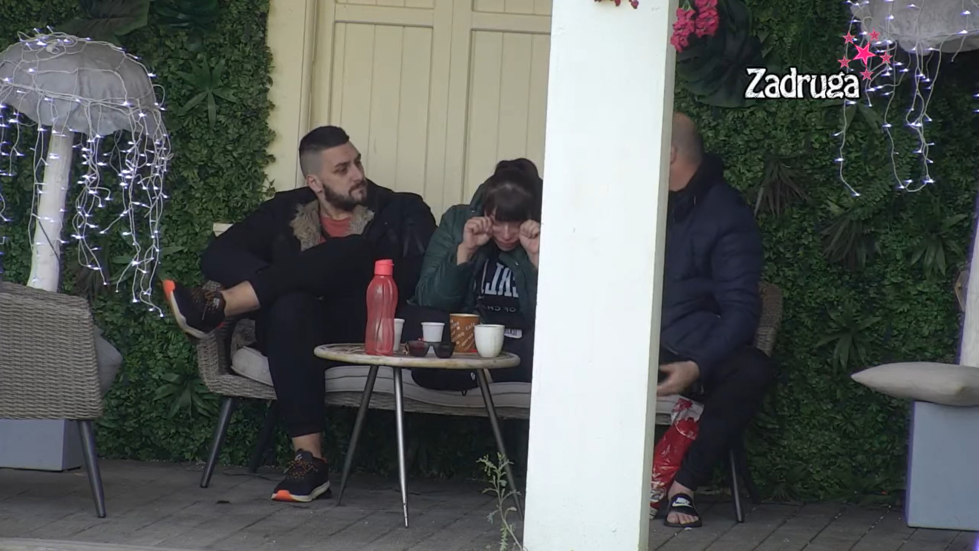 MILJANA KULIĆ JECA NA SAV GLAS Priznala svoj greh, niko ne može da je smiri! (FOTO)