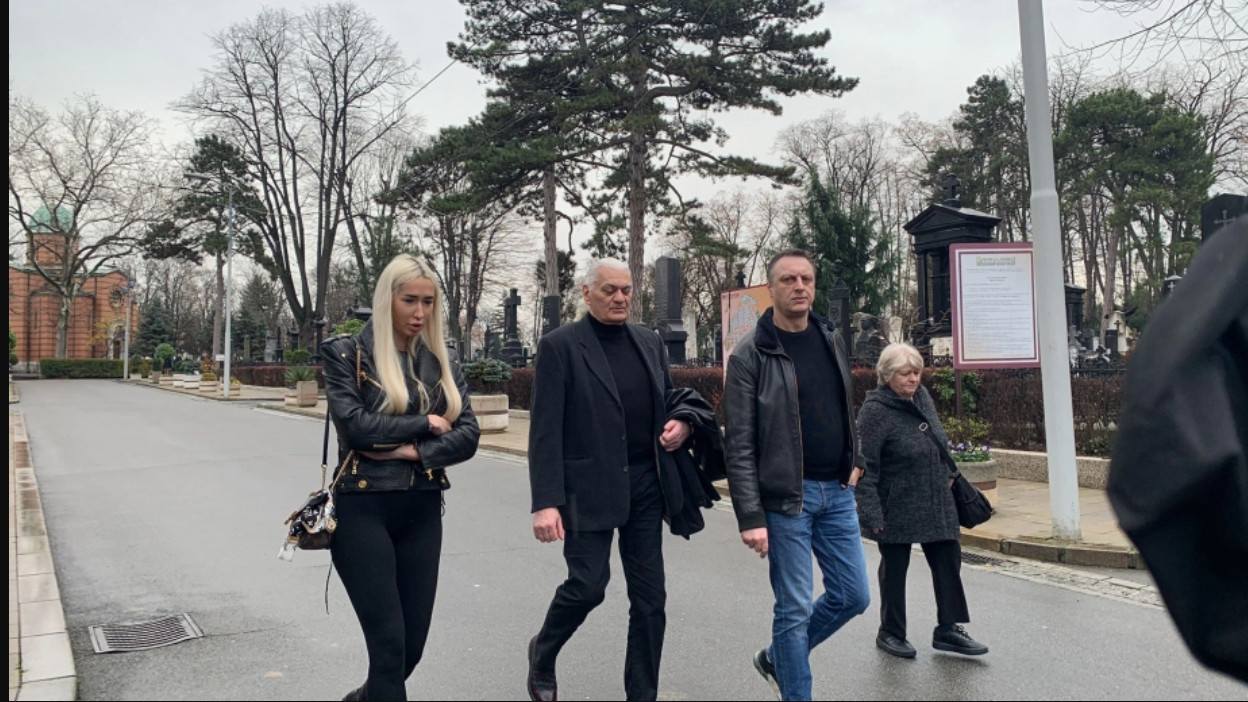 "FUTA NIJE IMAO SNAGE DA IDENTIFIKUJE TELO SINA" Želi da zapamti Laću živog!