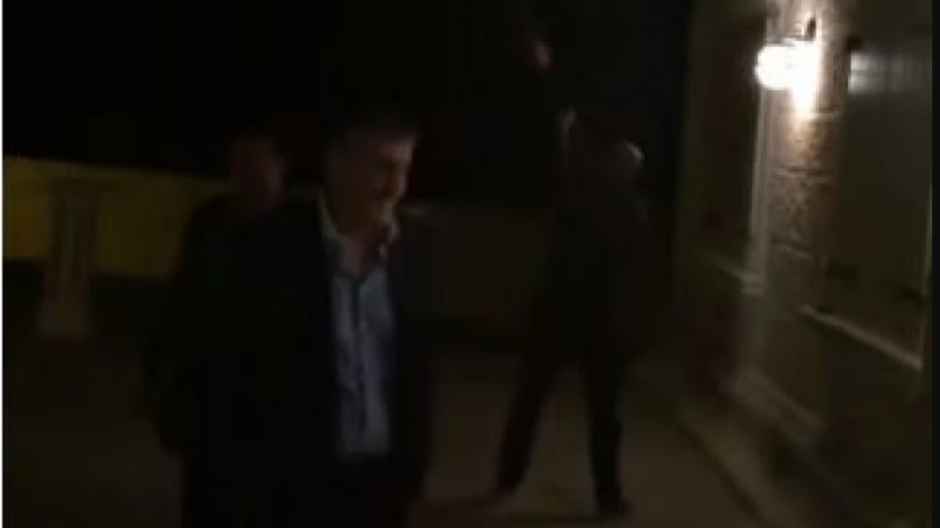 PRETUČEN SIN BRANA MIĆUNOVIĆA: Pripadnik SAJ-a mu POLOMIO vilicu?