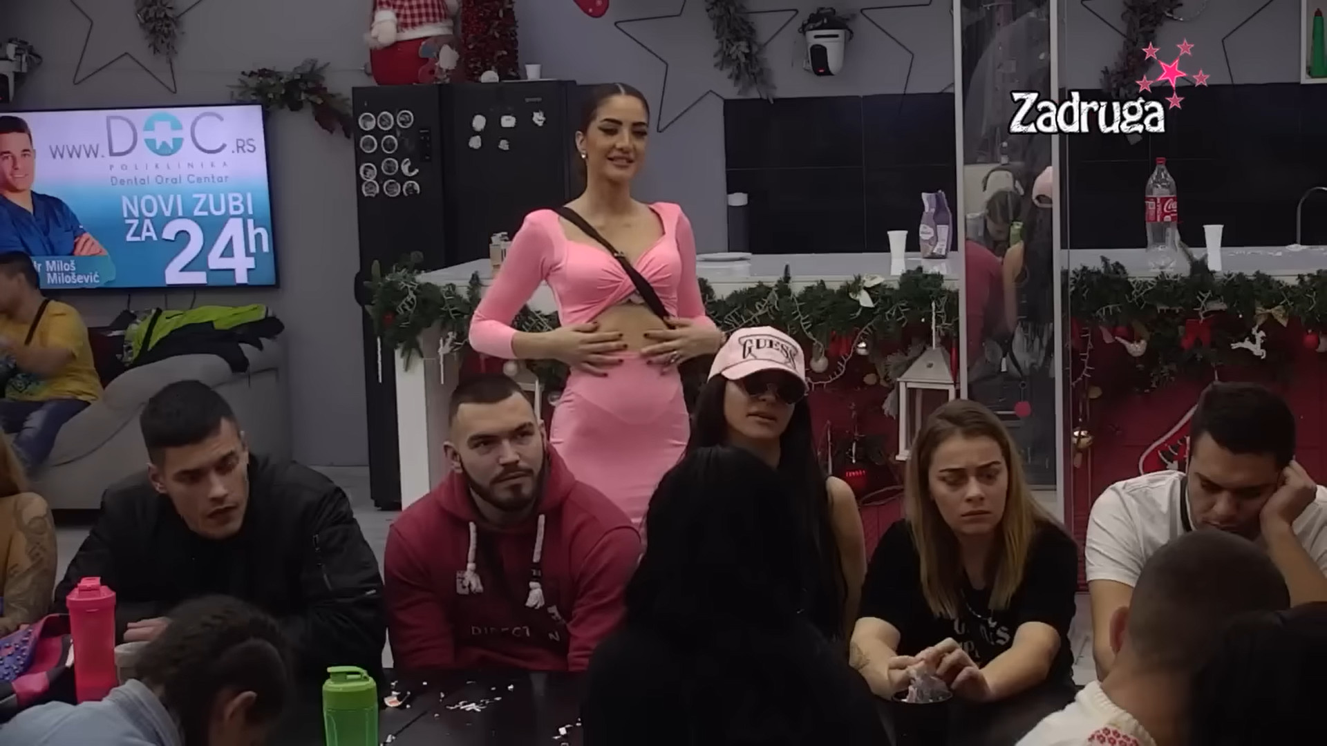 "HELGA SE VRATILA" Anđela Đuričić se ne smiruje, javno se obratila gledaocima PA NAJAVILA HAOS