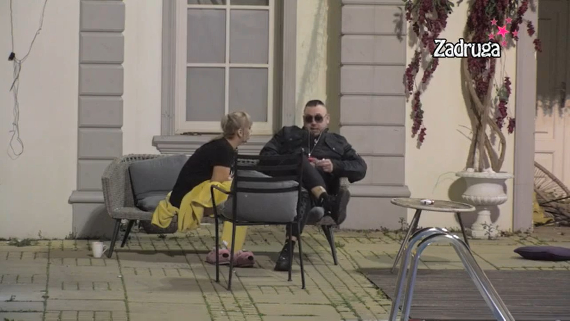 MILJANA OČAJNA POSLE INTIMNOG ODNOSA SA ZOLOM "Ostala sam bez porodice, sestara!"