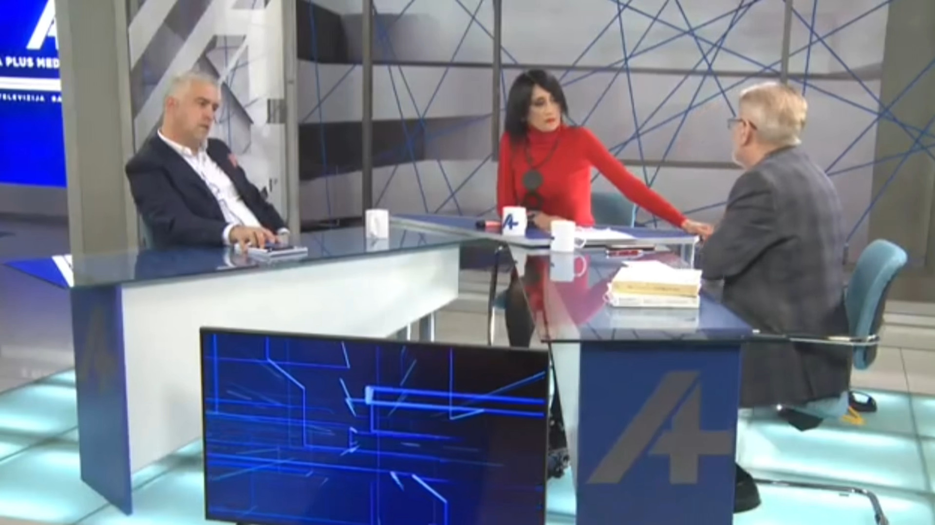 SKANDAL! Đonović VRIJEĐAO voditeljku u studiju! (VIDEO)