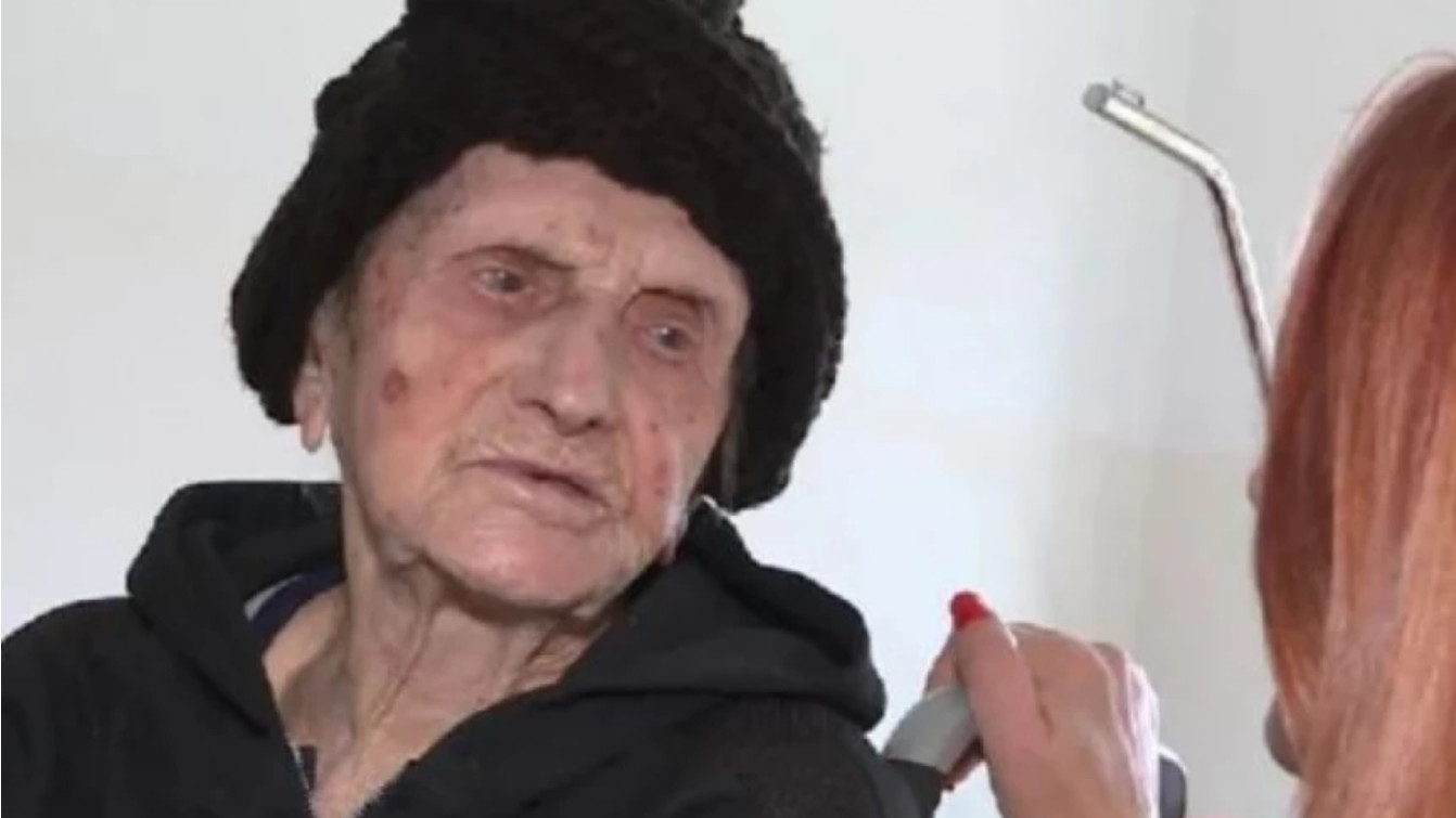 DANICU BULATOVIĆ (104) PITALI ZA GODINE ONA REKLA "BLIZU 90" Teret samoće nosila decenijama, evo šta danas poručuje iz doma za stare