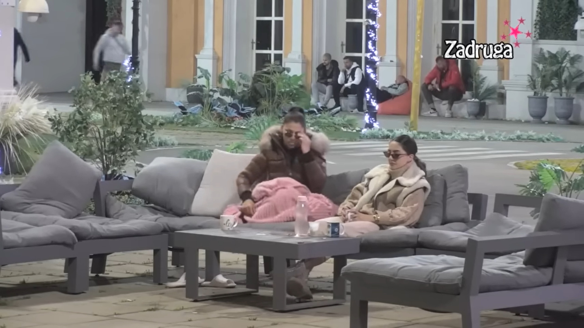 NA STUBU SRAMA Zadrugarke razvezale jezik o cimerki, pa otkrile sve o njenom ponašanju