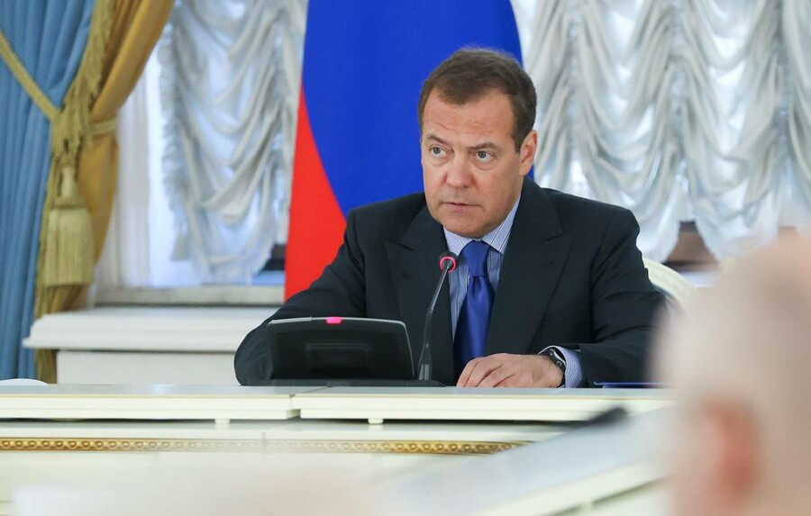 MEDVEDEV: Prema liderima sa zapada treba se odnositi kao sa nacistima