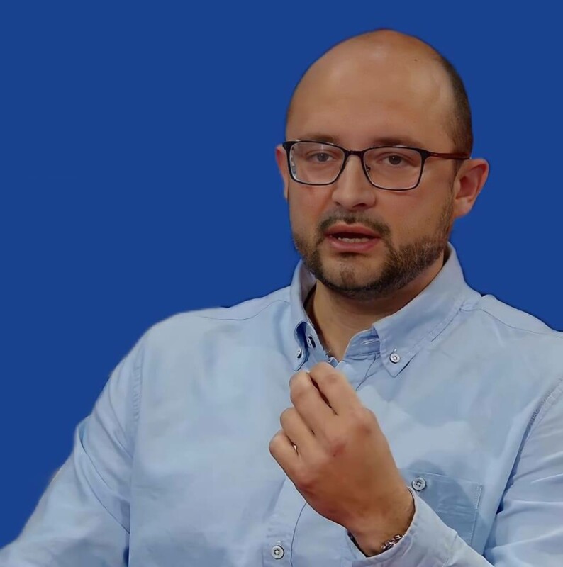 PEJAK Damir Šehović od Spajića tražio da bude ministar prosvjete