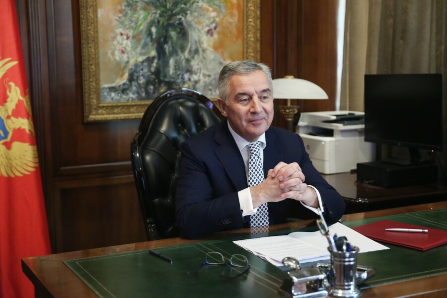 Milo Đukanović se glasnuo savjetom Milatoviću