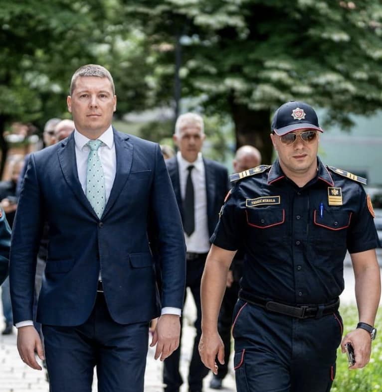 ADŽIĆ Udarci mafiji koji se zadaju mjeri se milijardama eura