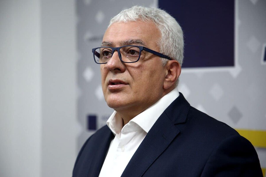 MANDIĆ: Spajić pregovore da vrati na početak