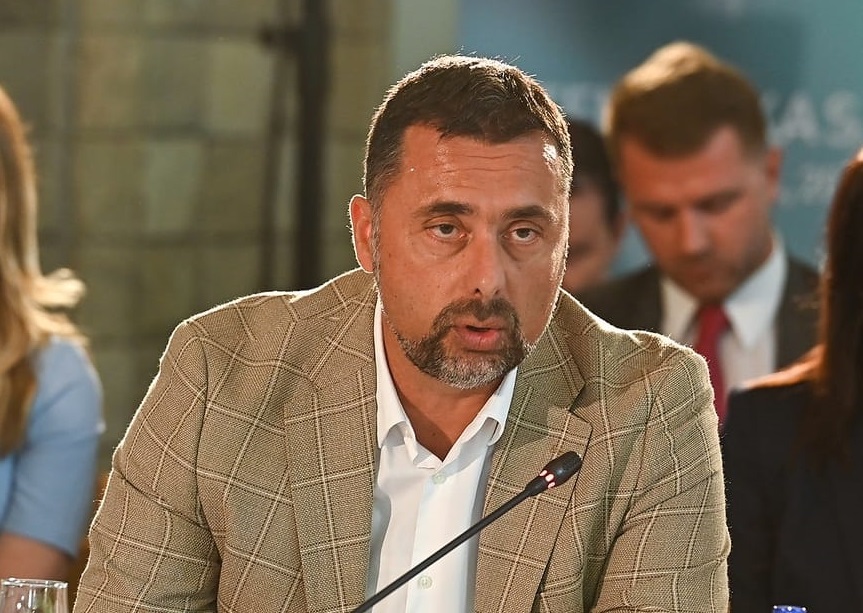 ĐUROVIĆ Ura je sa tri sastavila vladu a PES ne može sa 24 poslanika