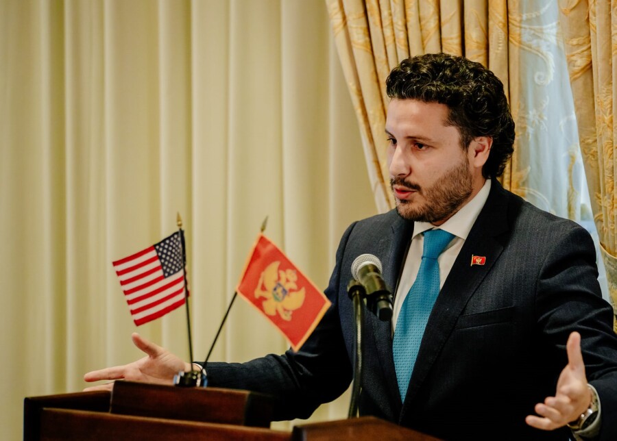TITULAR Abazović postao počasni građanin i ambasador