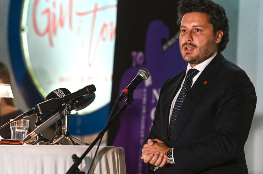 ABAZOVIĆ: Njegoš je najveća ličnost u istoriji Crne Gore