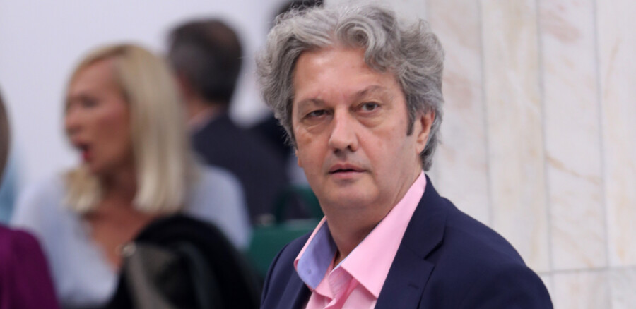 MARIĆ Milojko Spajić spava u sobama za poslugu stranih ambasada