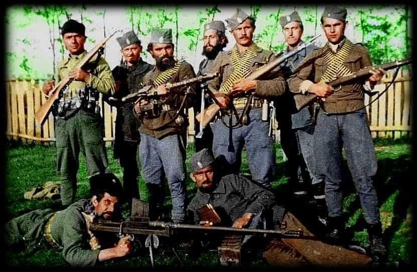 Jad Vašem u Jerusalimu čuva kolekciju originalnih fotografija četnika Jevreja