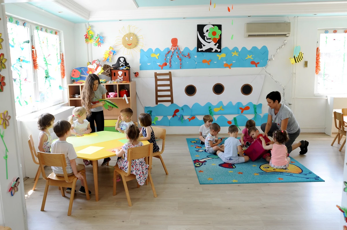 Vaspitačica u Hrvatskoj selojtepom preko usta umirivala djecu