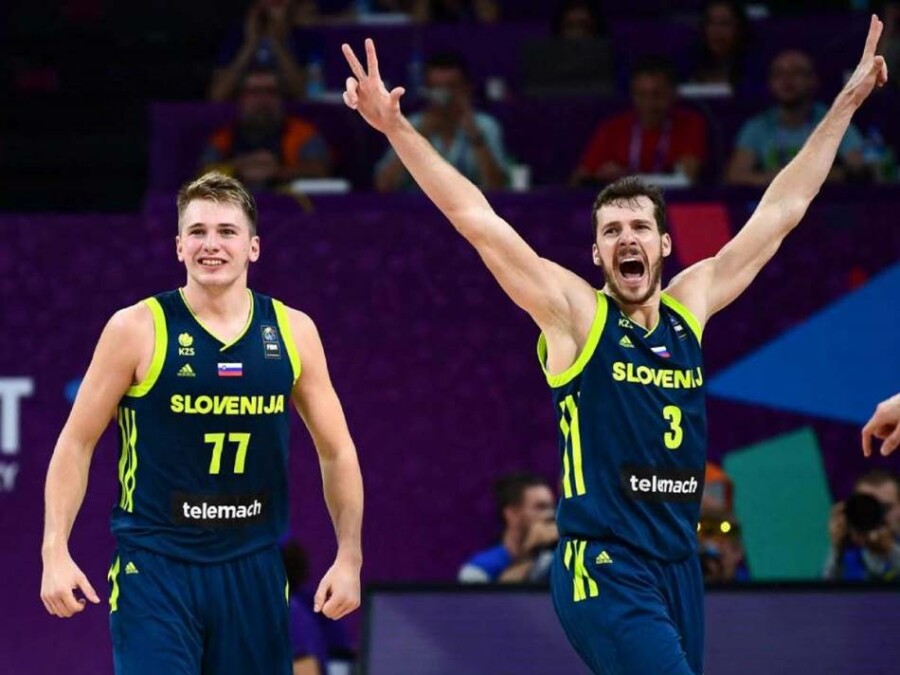 GENI SU ČUDO Dončić i Dragić pjevaju Vidovdan (video)
