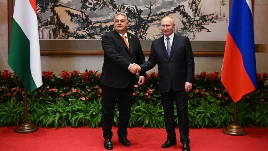 ZAPAD NA APARATIMA Orban na sastanku sa Putinom za srčani udar Brisela