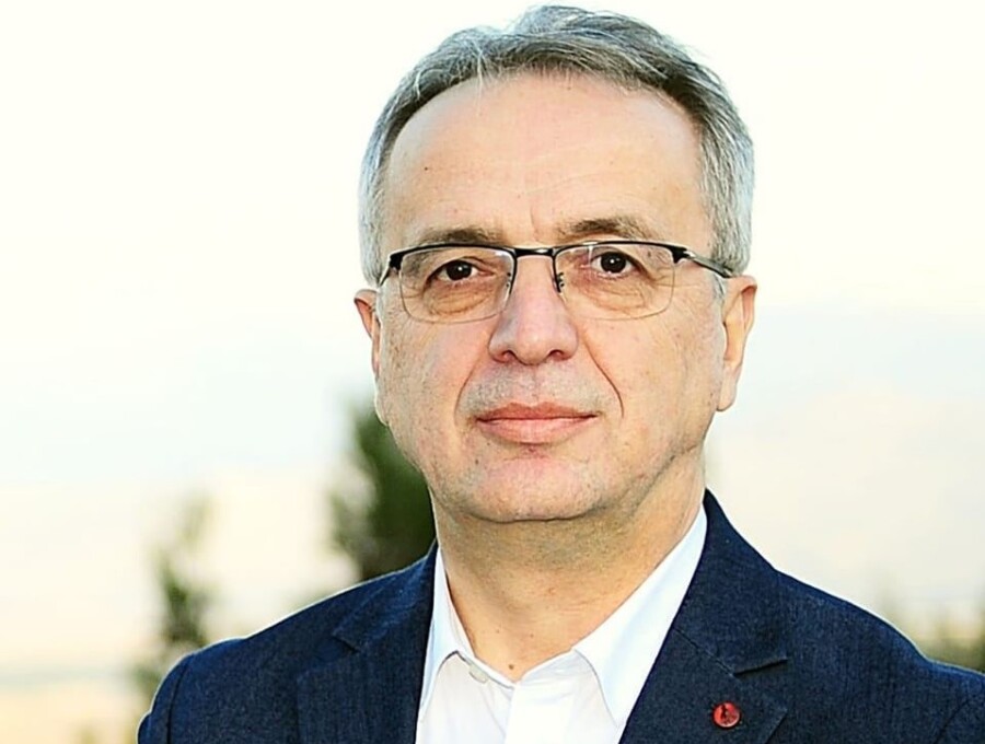 DANILOVIĆ Spajiću da li je Ujedinjena dio većine ili nije